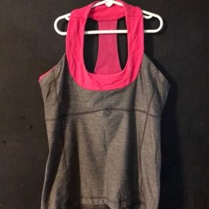 Lululemon scoop neck tank top.